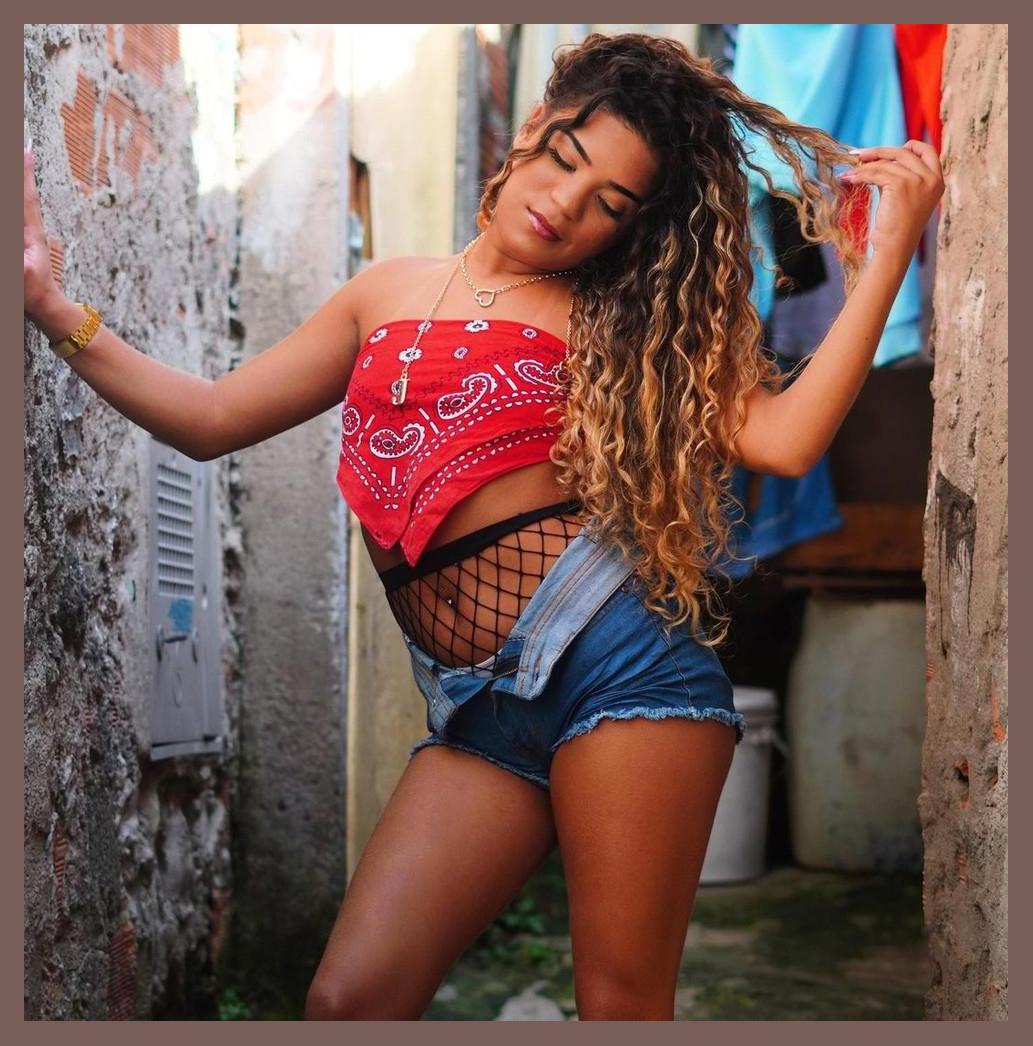 MC Jhenny